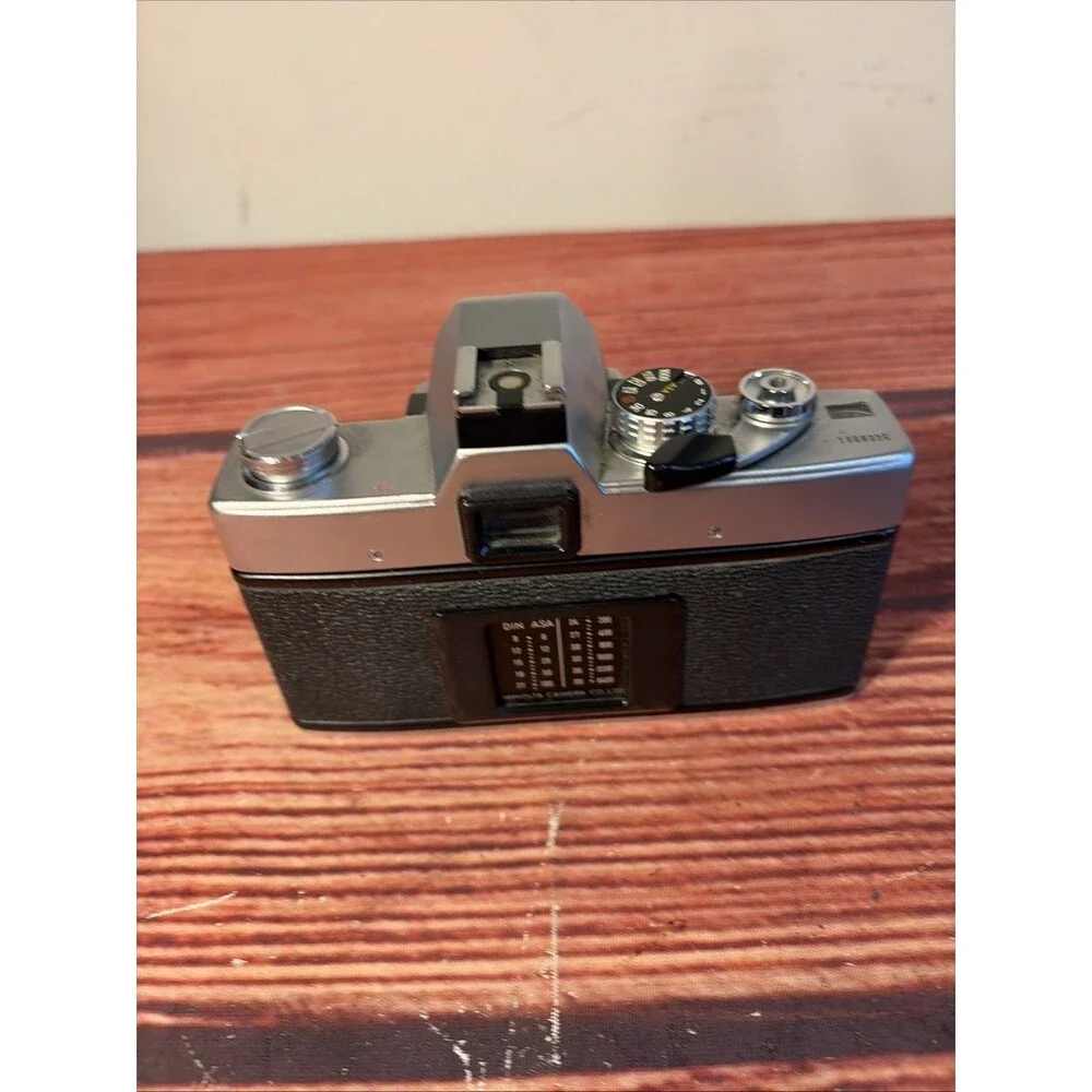 Minolta SRT 201 35mm SLR Film Camera Body Only For Parts